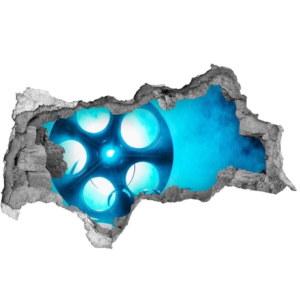 Samolepiaca diera na stenu Kino v akcii