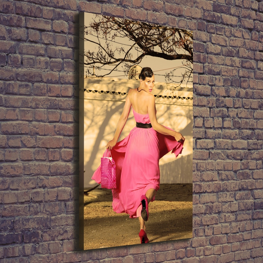 Vertikálny foto obraz na plátne Žena v ružovom