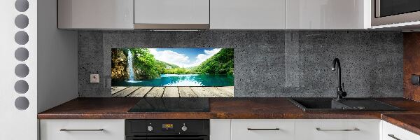 Panel do kuchyne Vodopád v lese