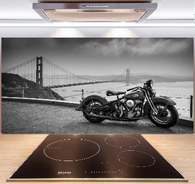 Sklenený panel do kuchynskej linky Motorka