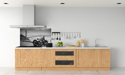 Sklenený panel do kuchynskej linky Motorka