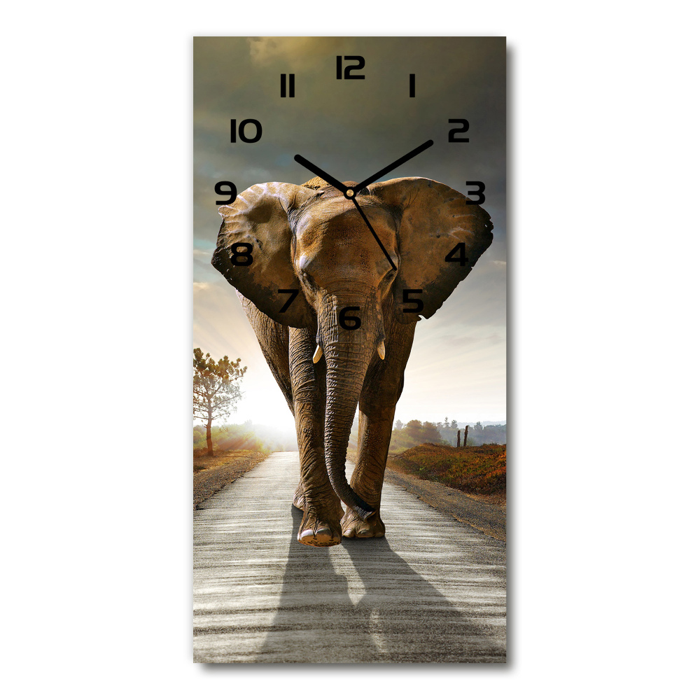 Nástenné hodiny tiché Prechádzajúce sa slon