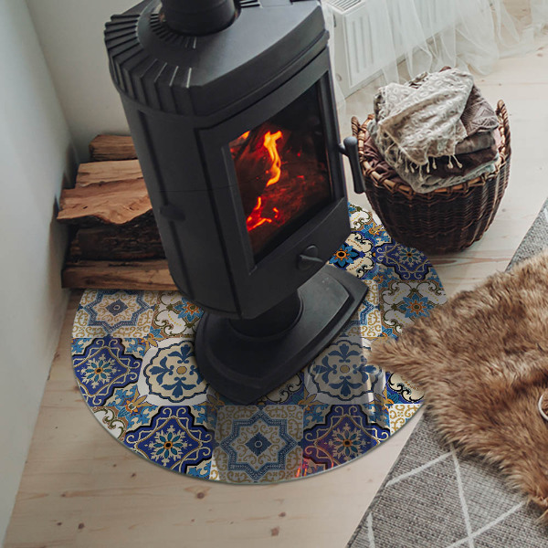 Okrúhla sklenená podložka pod krb Mozaikový motív s kvetinovými akcentmi