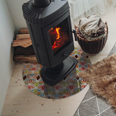 Okrúhla sklenená podložka pod krb Polygonálne vzory na webe