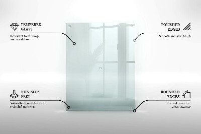 Sklenený svietnik priehľadný