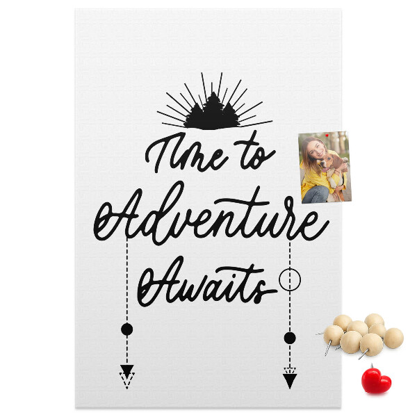 Korková nástenka Čas na dobrodružstvo s inšpiratívnym nápisom