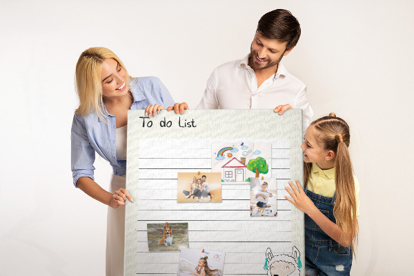 Nástenka do detskej izby Farebný zápisník s lamou a vzormi