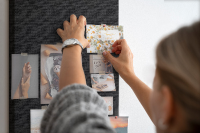 Korková nástenka na stenu Čierna tabuľa s minimalistickým dizajnom