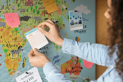 Korková nástenka na stenu Farebná mapa sveta so zvieratami a kontinentmi