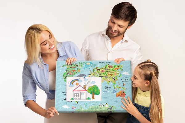 Korková nástenka na stenu Farebná mapa sveta so zvieratami a kontinentmi