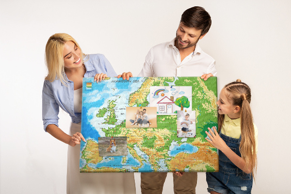 Korková tabuľa Mapa Európy so zemepisnými označeniami.