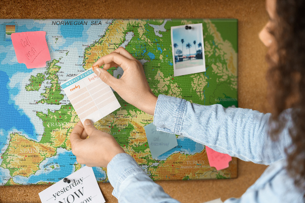 Korková tabuľa Mapa Európy so zemepisnými označeniami.