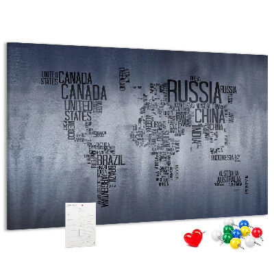 Nástenka Mapa sveta s názvami krajín.