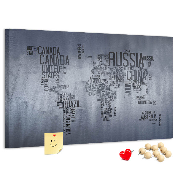Nástenka Mapa sveta s názvami krajín.