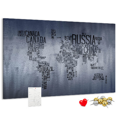Nástenka Mapa sveta s názvami krajín.