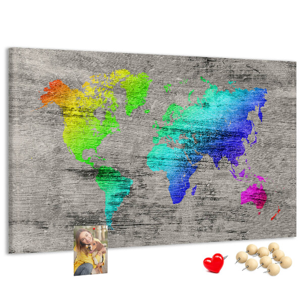 Nástenka Farebná mapa sveta na sivom pozadí