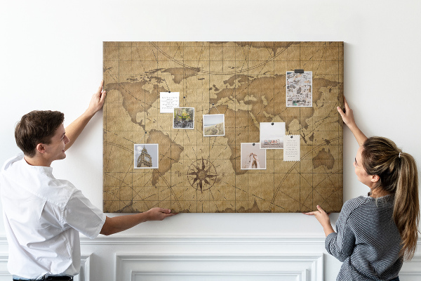 Korková tabuľa Mapa starovekého sveta s kompasom