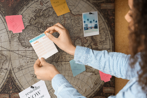 Korková nástenka na stenu Mapa starovekého sveta s geografickými detailmi