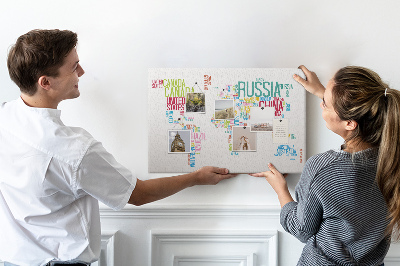 Korková tabuľa Mapa sveta s farebnými názvami krajín