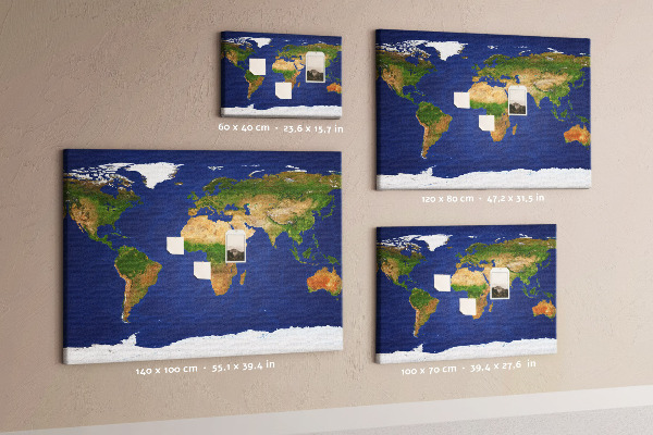 Korková nástenka na stenu Mapa sveta s farebnými špendlíkmi.