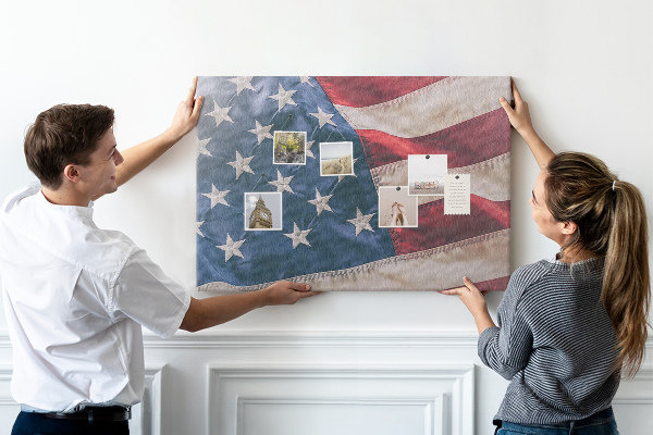 Korková nástenka na stenu Americká vlajka s výraznými hviezdami.