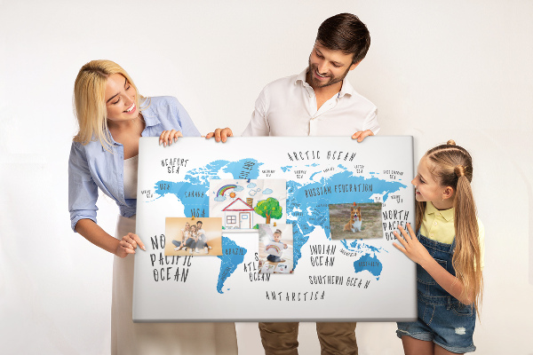 Korková tabuľa Mapa sveta s názvami oceánov a krajín