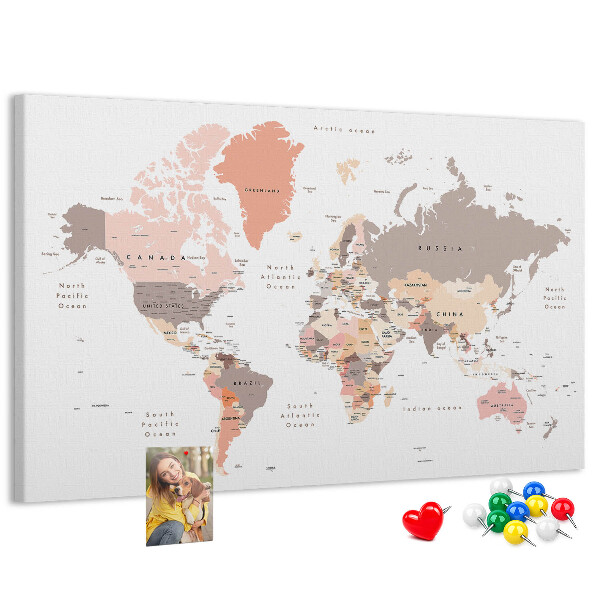 Nástenka Mapa sveta v tlmených farbách