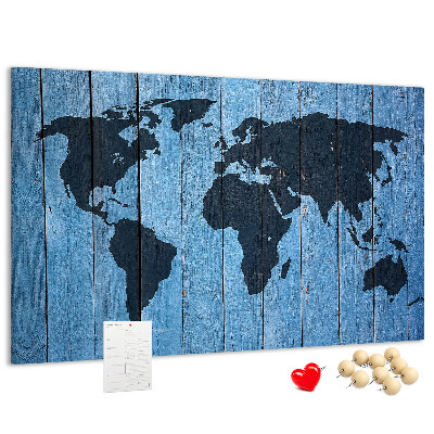 Nástenka Mapa sveta na drevenom pozadí