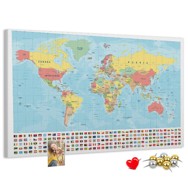 Korková tabuľa Mapa sveta s farebnými vlajkami.