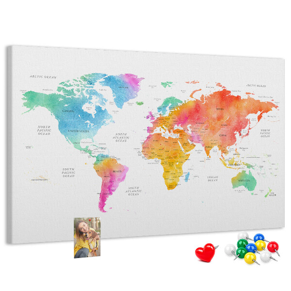 Korková nástenka na stenu Farebná mapa sveta v akvarelových farbách.