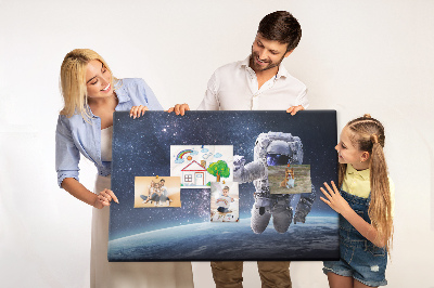 Korková tabuľa Astronaut vo vesmíre