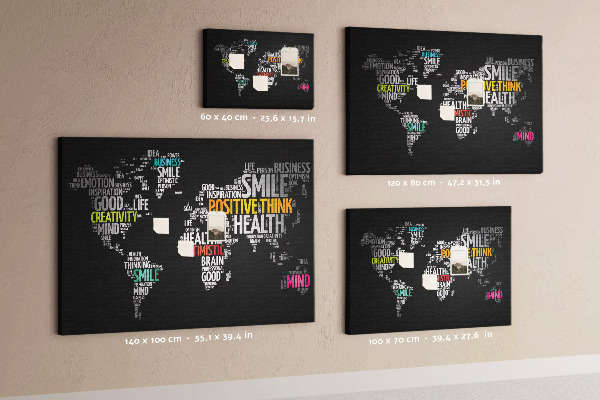 Korková nástenka na stenu Mapa sveta s motivačnými sloganmi.
