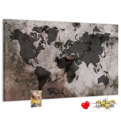 Nástenka Hrdzavá mapa sveta na betónovom pozadí