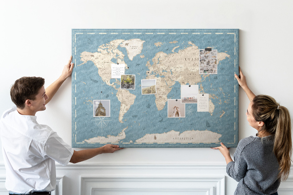 Nástenka Mapa starého sveta s jemným pozadím