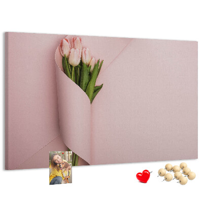 Korková tabuľa Jemné tulipány na ružovom pozadí