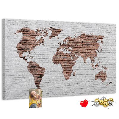 Korková nástenka na stenu Mapa sveta na pozadí tehlovej steny