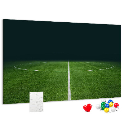 Korková tabuľa Futbalové ihrisko s čiarami a trávou.
