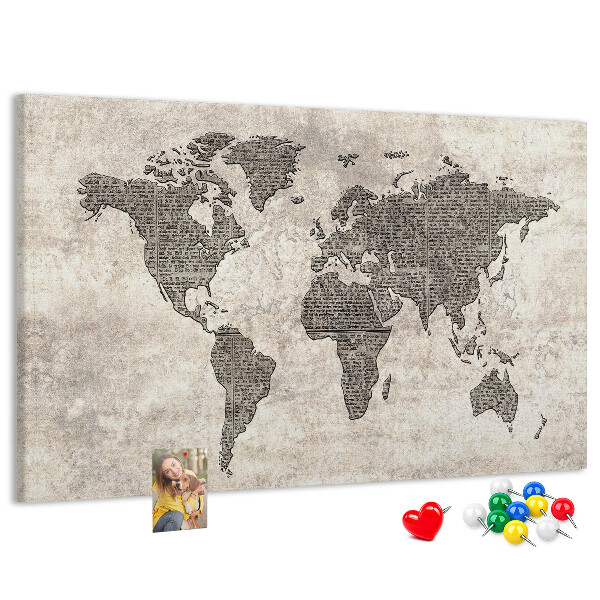 Nástenka Mapa sveta s textúrou novín.