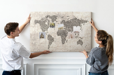 Nástenka Mapa sveta s textúrou novín.