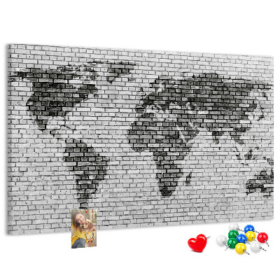 Nástenka Mapa sveta na tehlovej stene