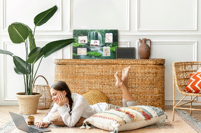 Nástenka Zelený vodopád v bujnej džungli