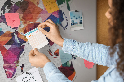 Korková nástenka na stenu Farebná mapa sveta v geometrickom štýle