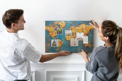 Nástenka Mapa sveta v teplých odtieňoch hnedej.