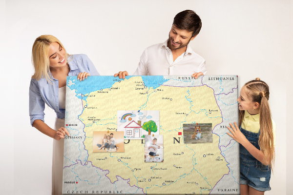 Korková nástenka na stenu Mapa Poľska s vyznačenou Varšavou