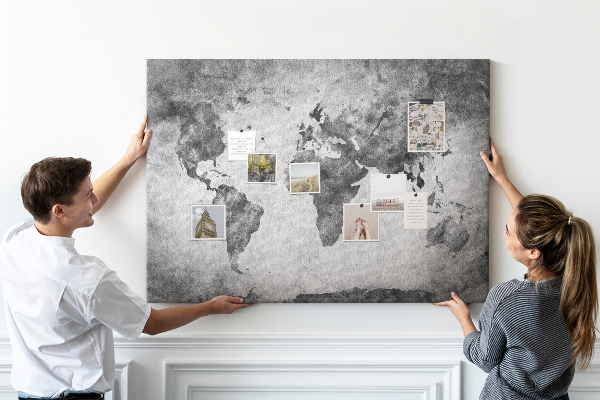 Korková tabuľa Staromódna mapa sveta v odtieňoch sivej