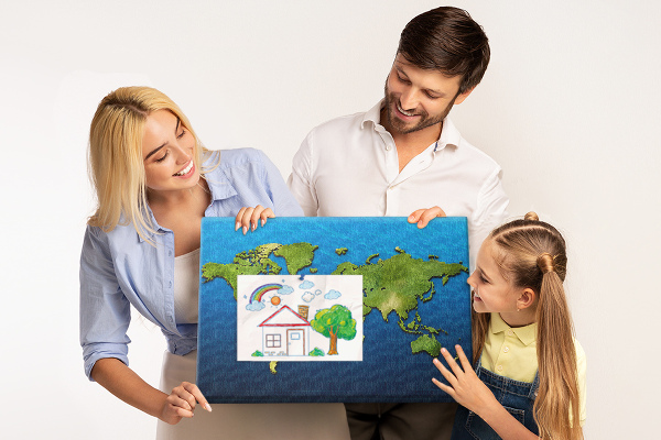 Korková tabuľa Zelená mapa sveta s oceánom v pozadí