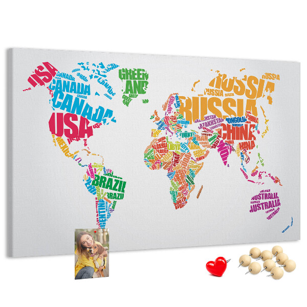 Nástenka Farebná mapa sveta s názvami krajín