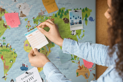 Nástenka Mapa sveta so zvieratami a kontinentmi