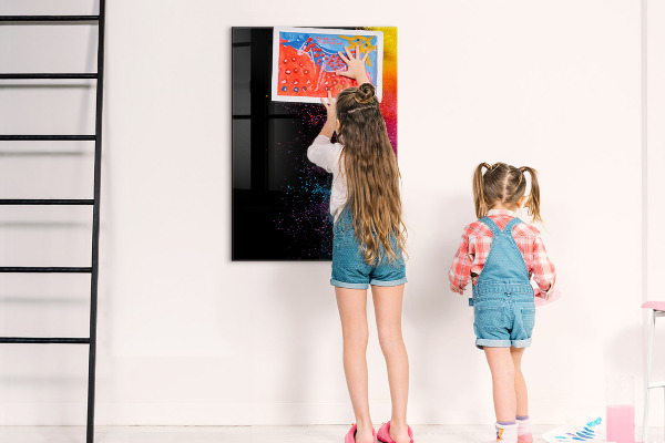 Magnetická popisovateľná tabuľa Farebná tabuľa na prezentáciu fotografií
