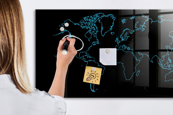 Magnetická popisovateľná tabuľa Mapa sveta s miestami fotenia